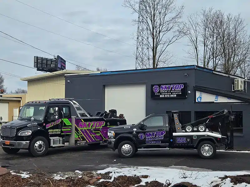 Skytop Towing & Recovery New Britain